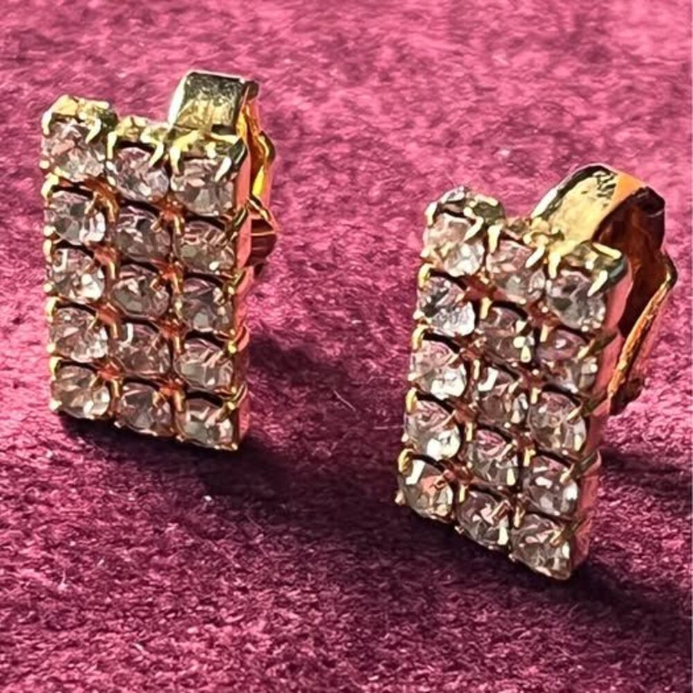Vintage Gold Tone Rhinestone Clip-On Earrings